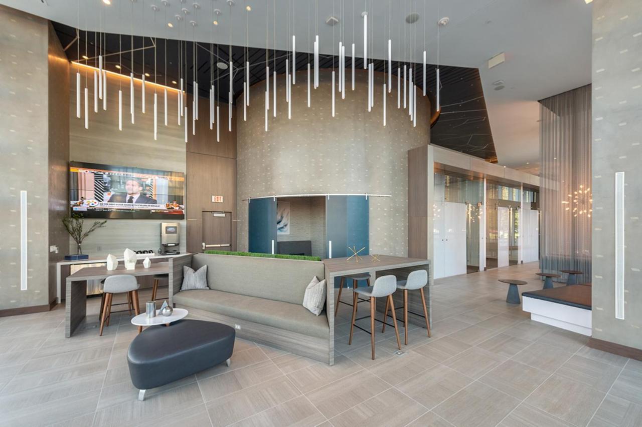 Global Luxury Suites Crystal City Arlington Esterno foto